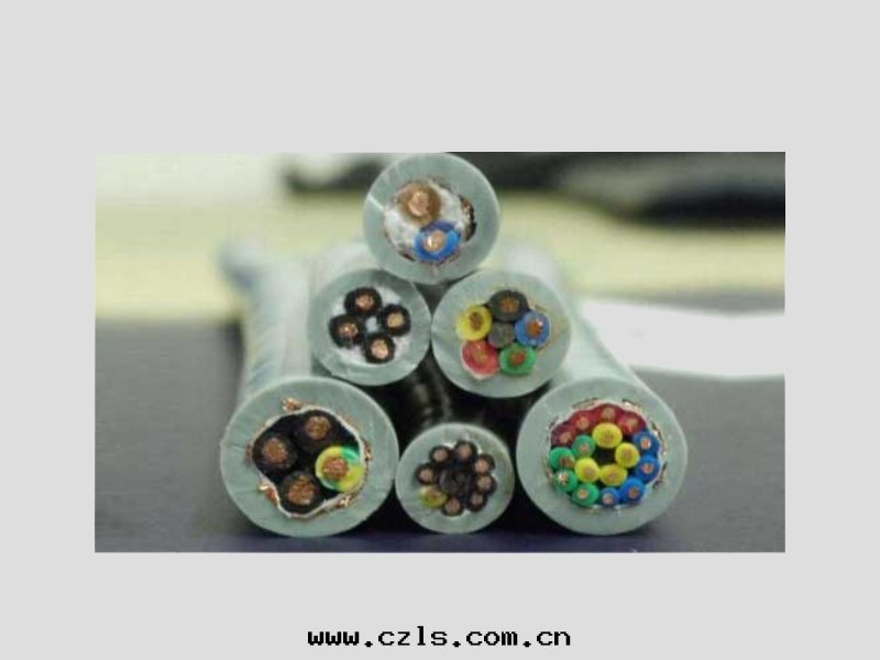 機(jī)器人用(yòng)多(duō)芯電(diàn)缆(lǎn)